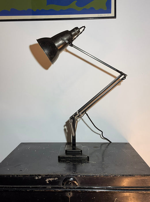 Herbert Terry & Sons Model 1227 Anglepoise, Bakelite Shade