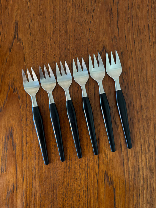 J. Sanderson & Son ‘New Image’ 42-Piece Cutlery Set by C. Melville Cass, c.1960s