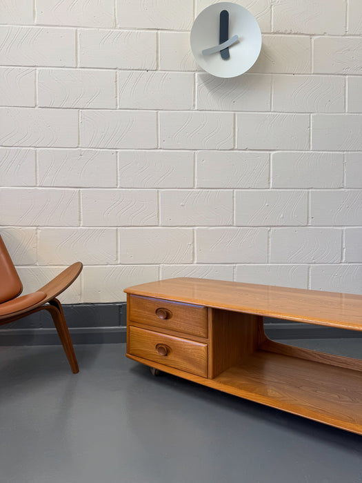 Ercol Minerva / Model 844 Coffee Table, 1970s